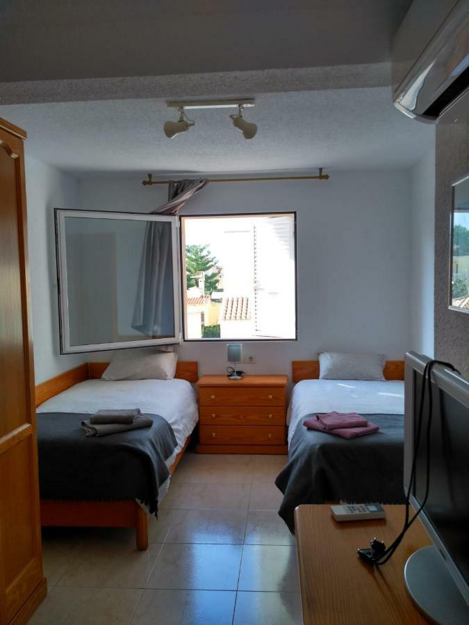 Casa Tavernes ตาแบร์เนส เด ไวล์ดิกนา ภายนอก รูปภาพ